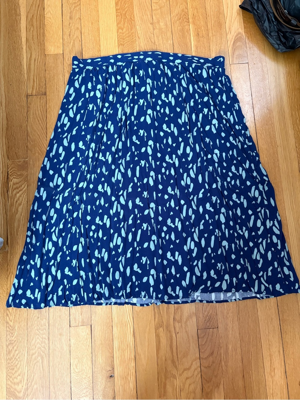Nine West Navy Blue Midi Skirt with Light Blue Spot Print